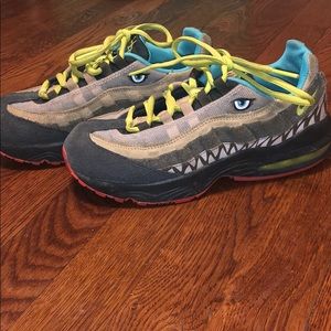 Limited MONSTER NIKE AIR MAX 95s kids size 2.5Y
